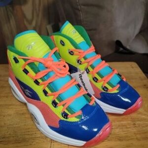 Reebok Allen Iverson Junior Question Color Medium Explosion HP3005 Size 6.5